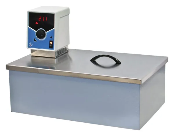 Циркуляционный термостат LOIP LT-117a, объем 17 л, 360х290/150 мм, с плоской съемной крышкой